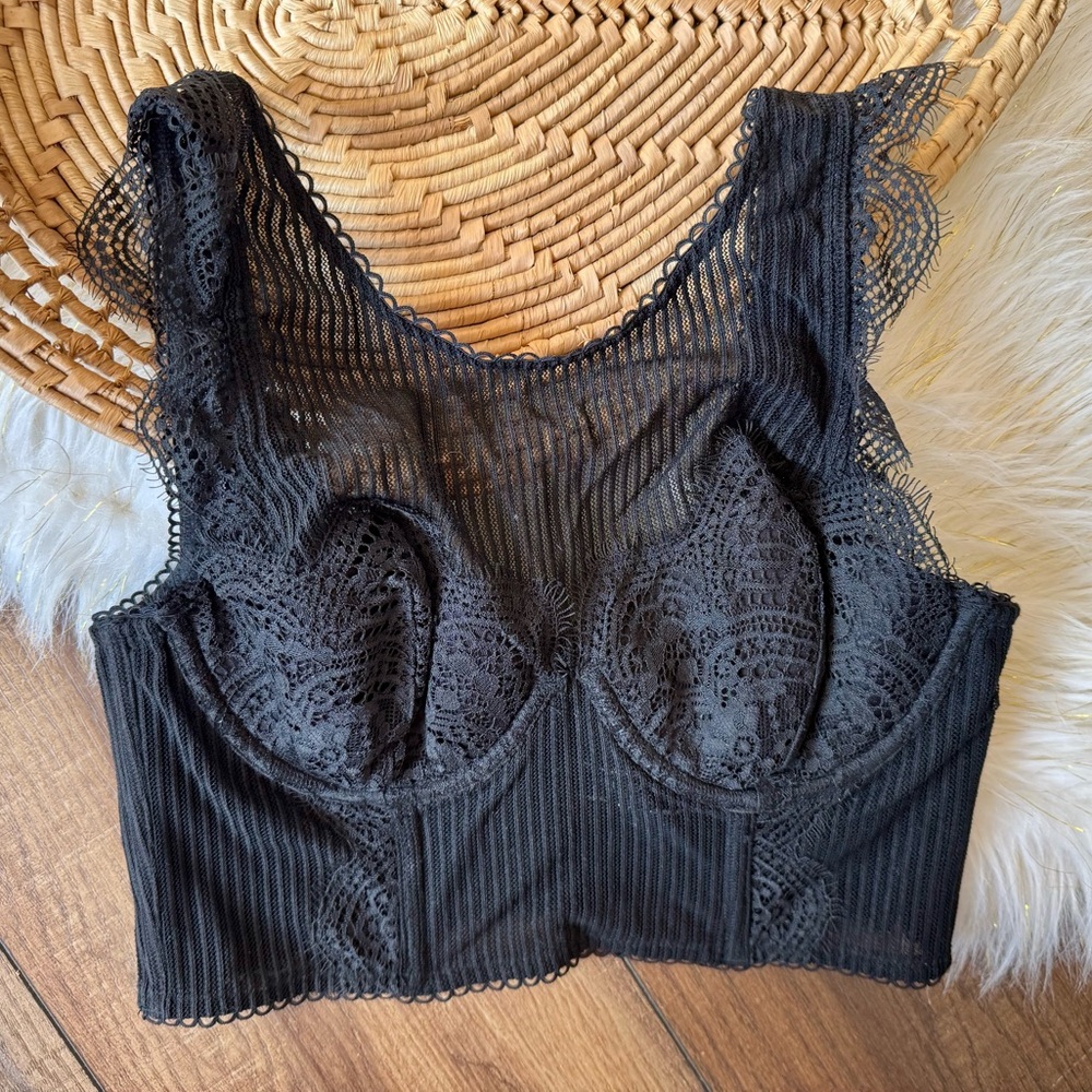 Victoria’s Secret Black Floral Lace Mesh Sheer Lace Bra Crop Top Size 34B